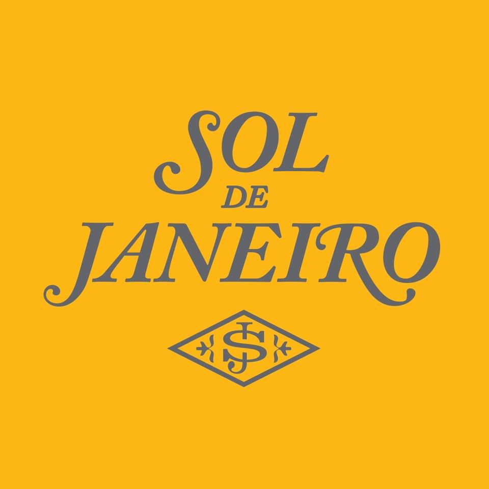 Delicia Drench Jet Set